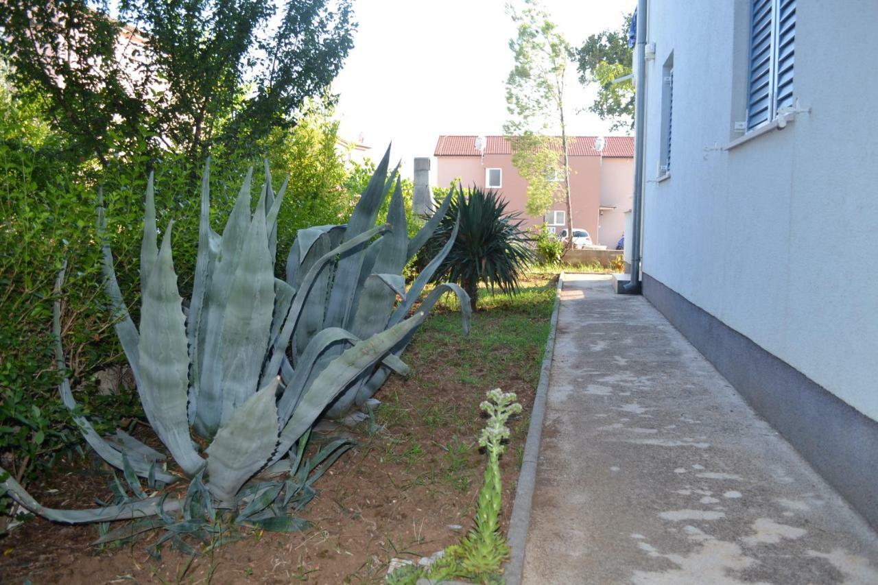 Apartment Marina Srima Bagian luar foto