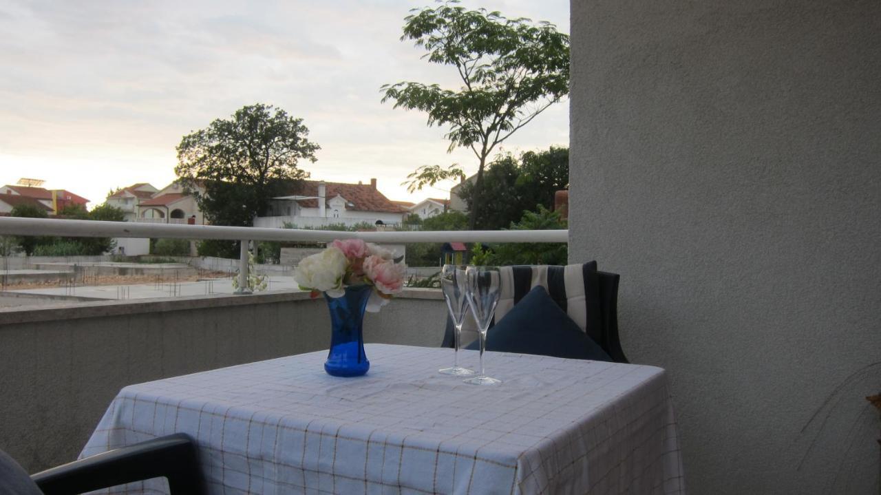 Apartment Marina Srima Bagian luar foto